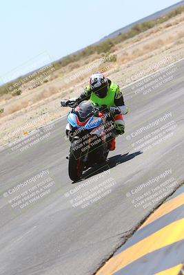 media/May-12-2024-SoCal Trackdays (Sun) [[ad755dc1f9]]/11-Turn 3 Inside (1140am)/